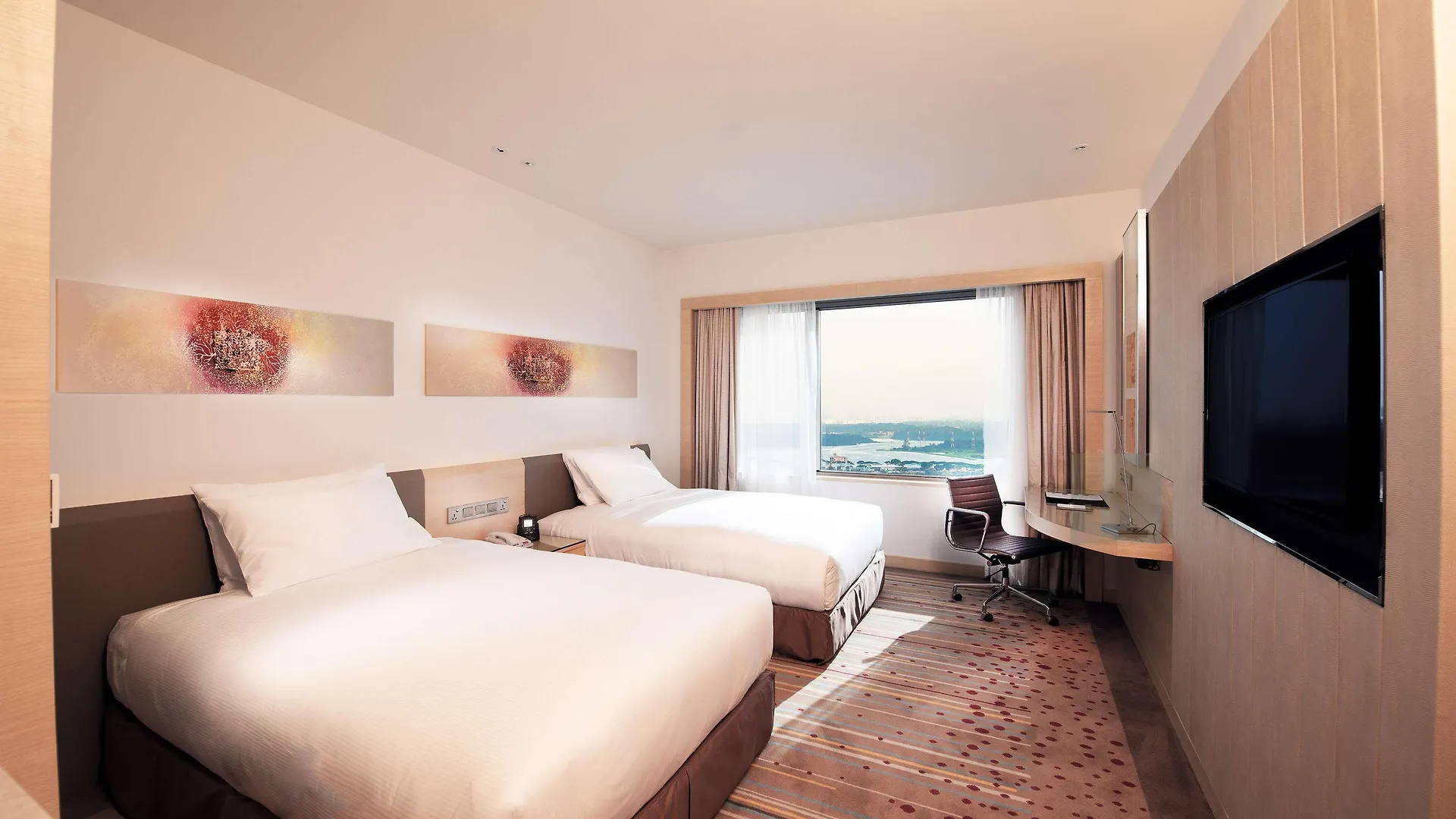מלון Doubletree By Hilton ג'והור בהרו 4*,