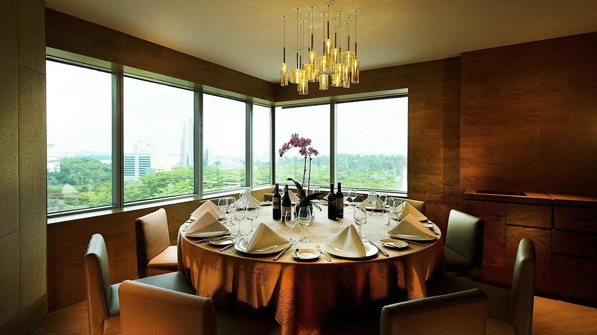 מלון Doubletree By Hilton ג'והור בהרו 4*,  מלזיה