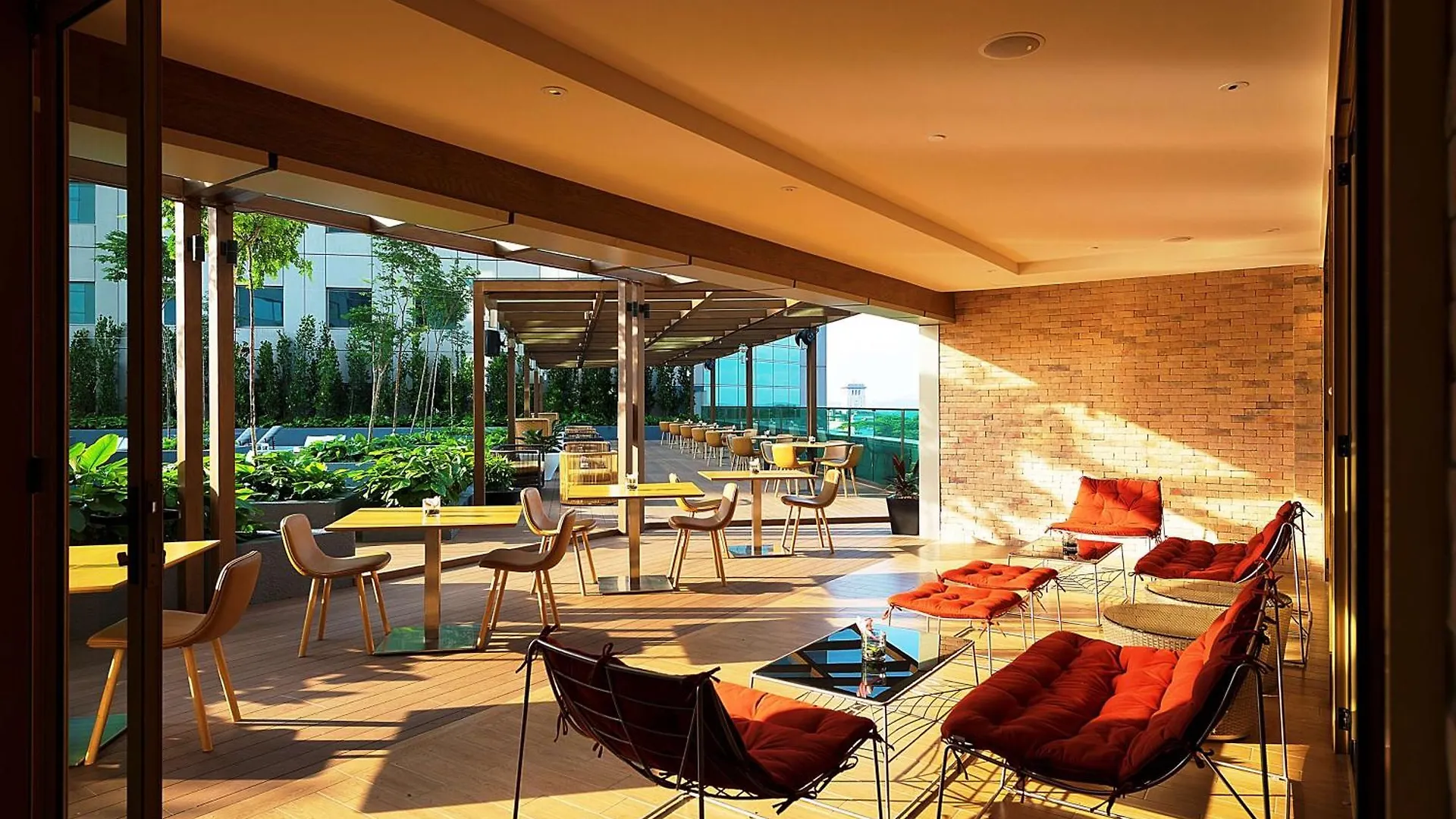 מלון Doubletree By Hilton ג'והור בהרו